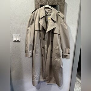 Vintage London Fog Men’s Trench Coat